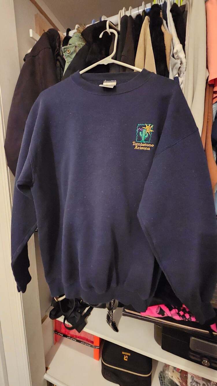 Vintage Tultex Tombstone Arizona Embroidered Navy Sweatshirt Large Made in USA